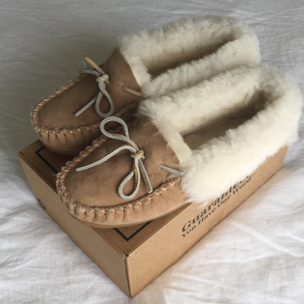 LL Bean Wicked Good Slippers 8